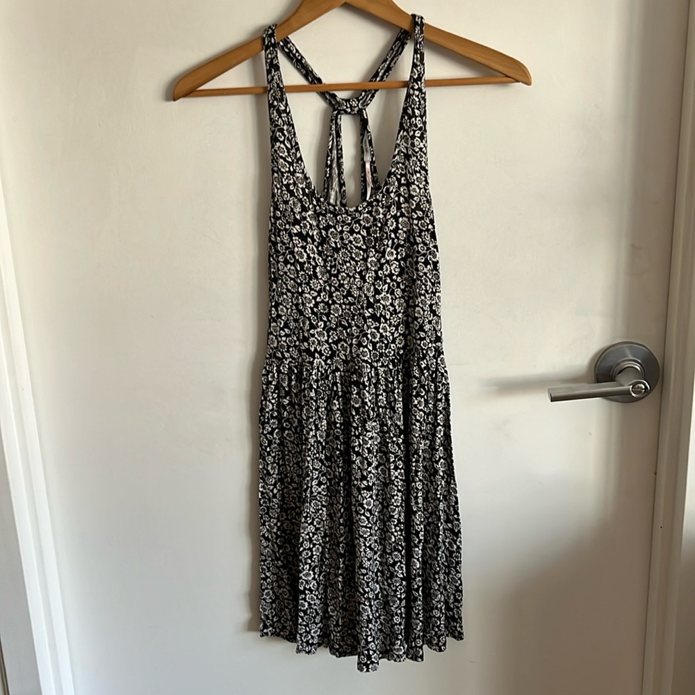 Black and white flower mini dress